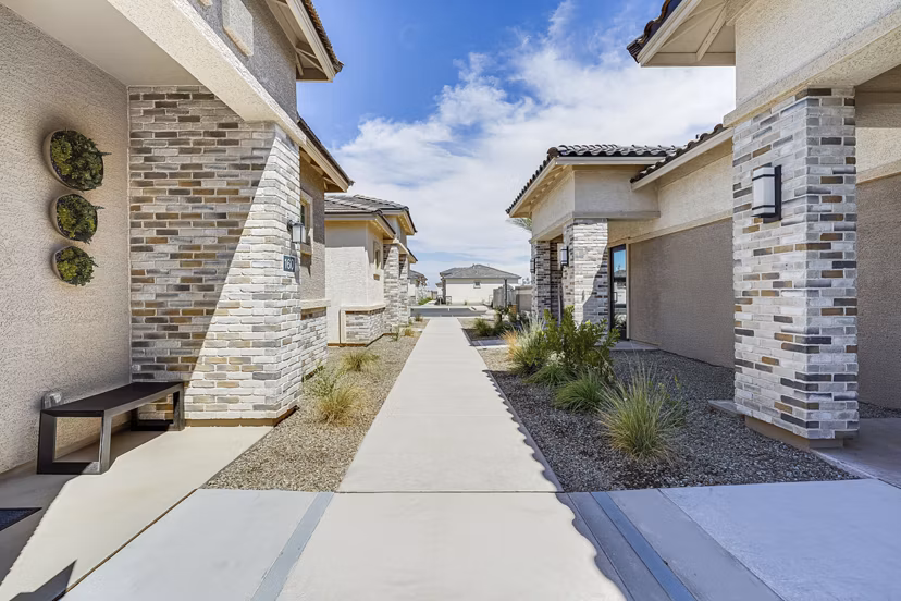 Recreational Area at Yardly Broadway Apartments