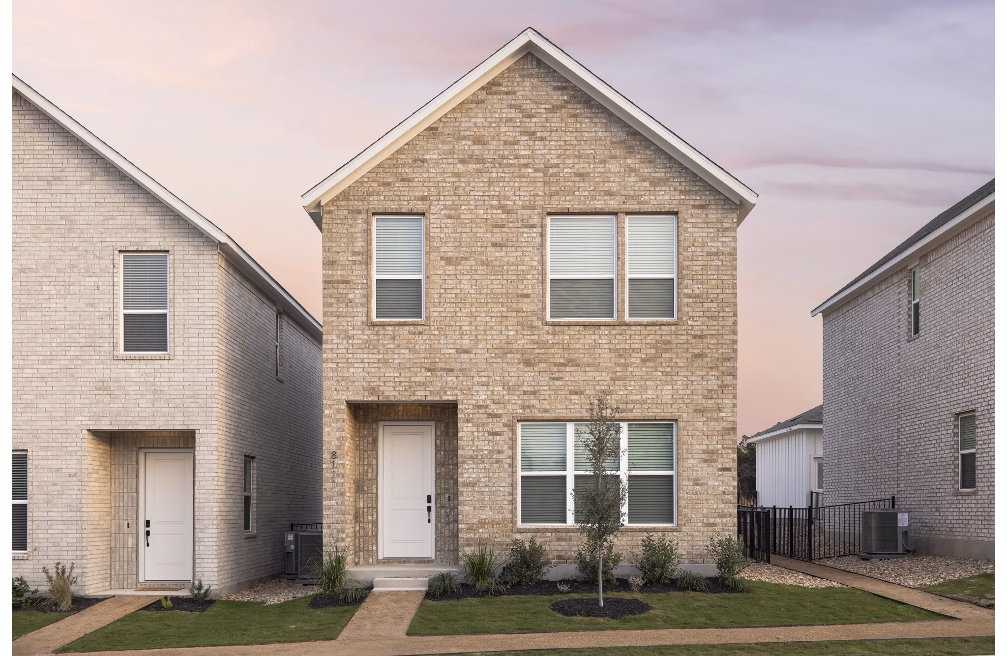 exterior at Sonora Apartments 