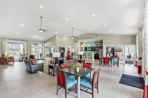 clubhouse at Las Palmas Apartments 