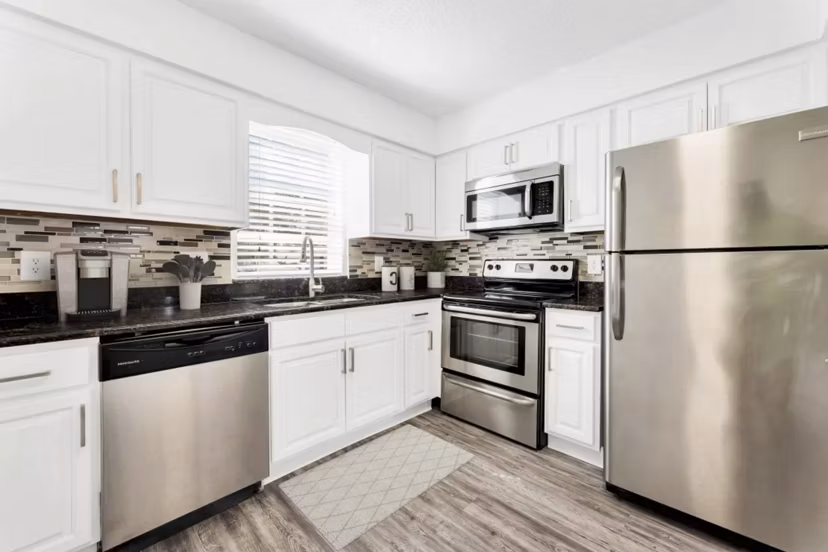 kitchen at Las Palmas Apartments 