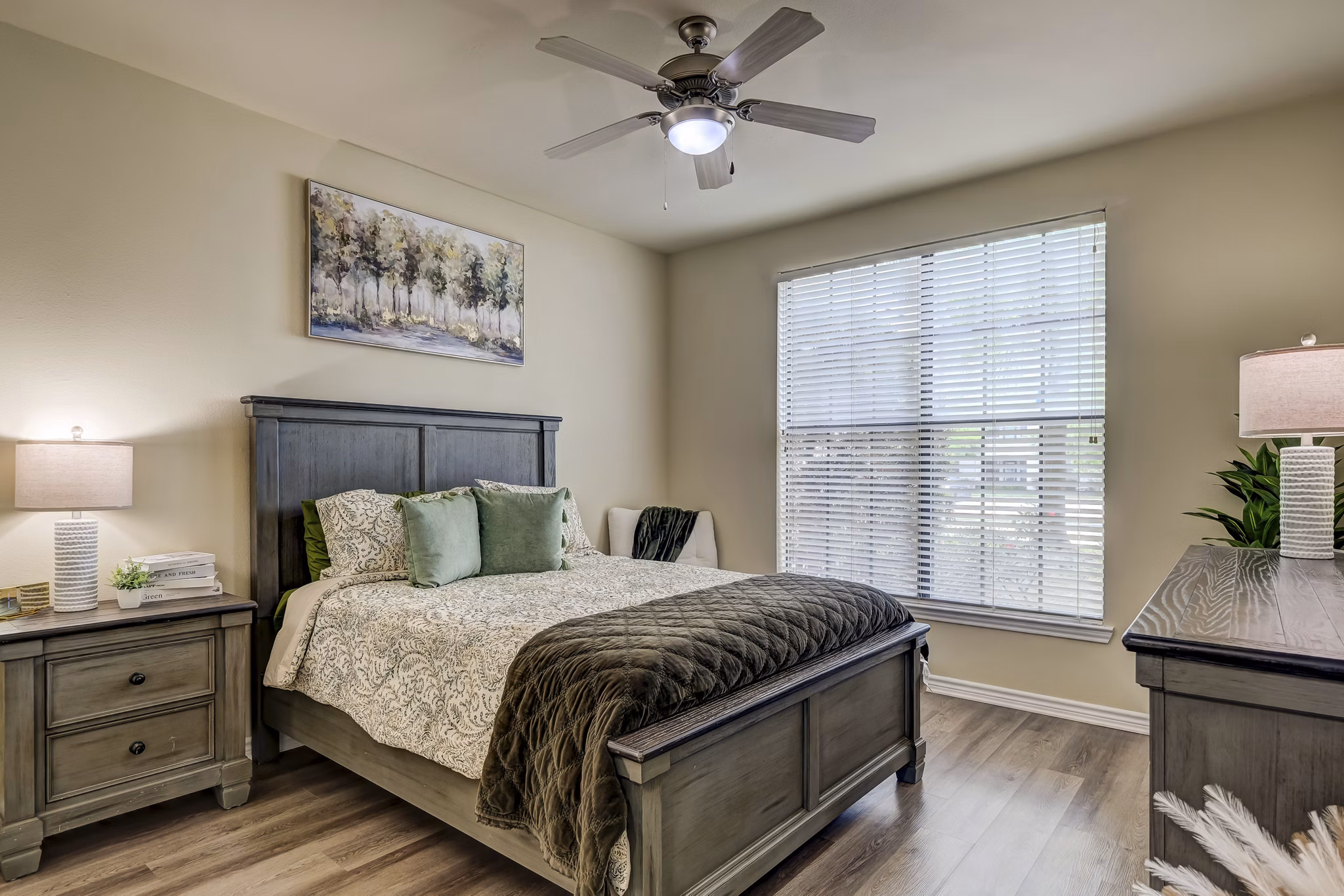 bedroom at Paramount at Cedar Lodge Apartments