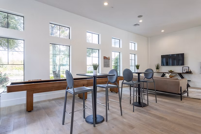 clubhouse at Estates at Bee Cave Apartments