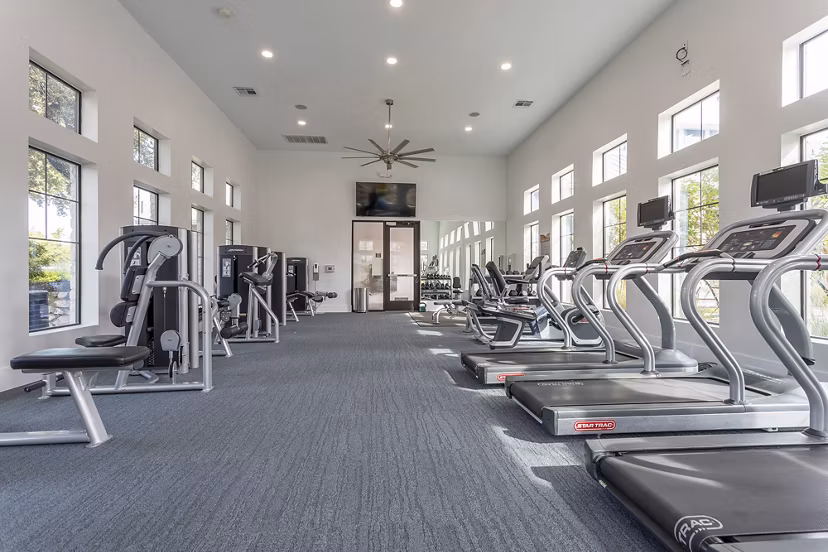 fitness center at Estates at Bee Cave Apartments
