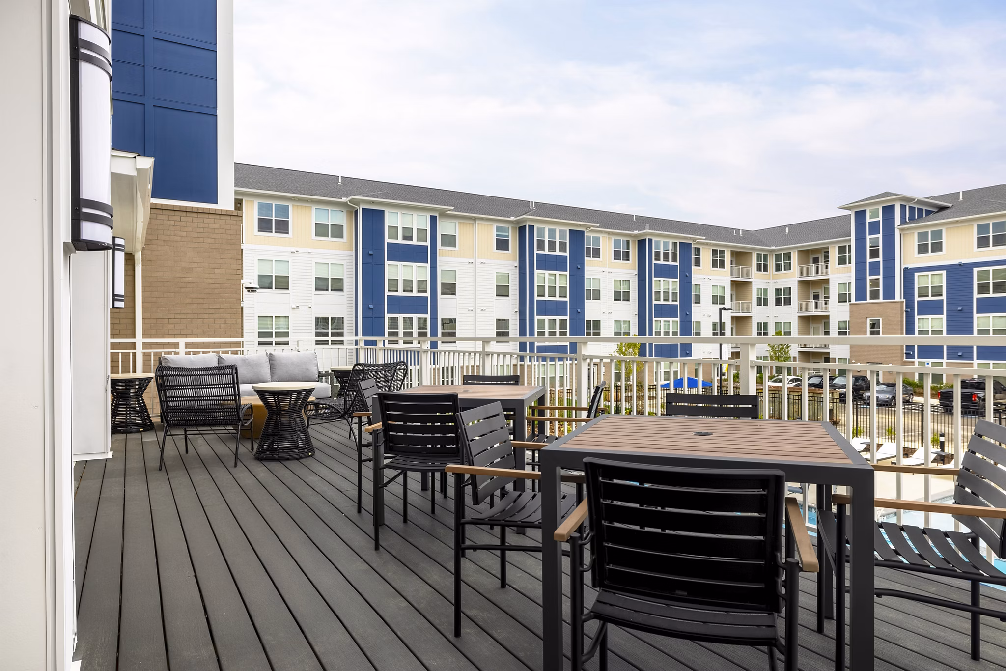 patio at The Ironwood Apartments