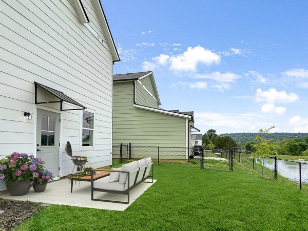 patio at Highline at Knoxville Apartments