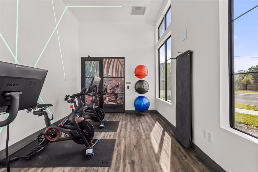 fitness center at Azalea Luxury Apartments