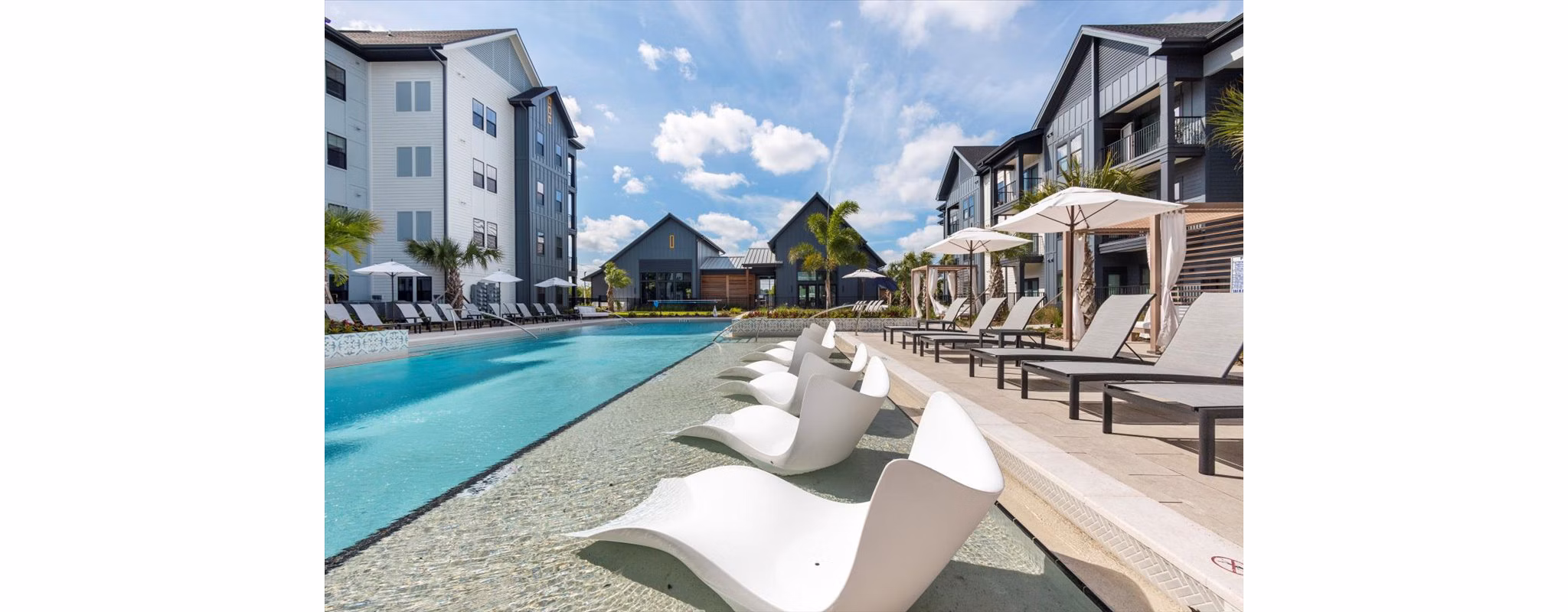 pool at Azalea Luxury Apartments