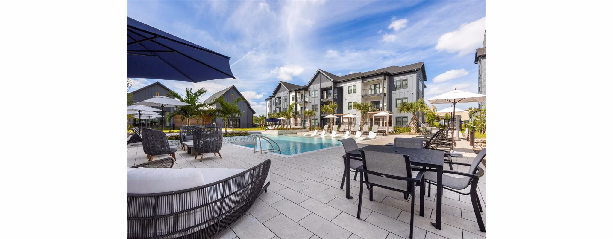pool patio at Azalea Luxury Apartments
