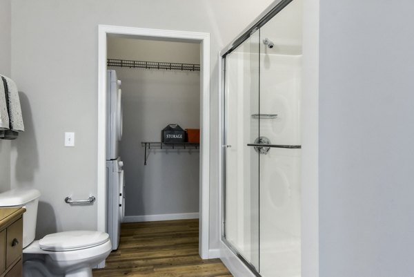 bathroom at Mirada Apartments