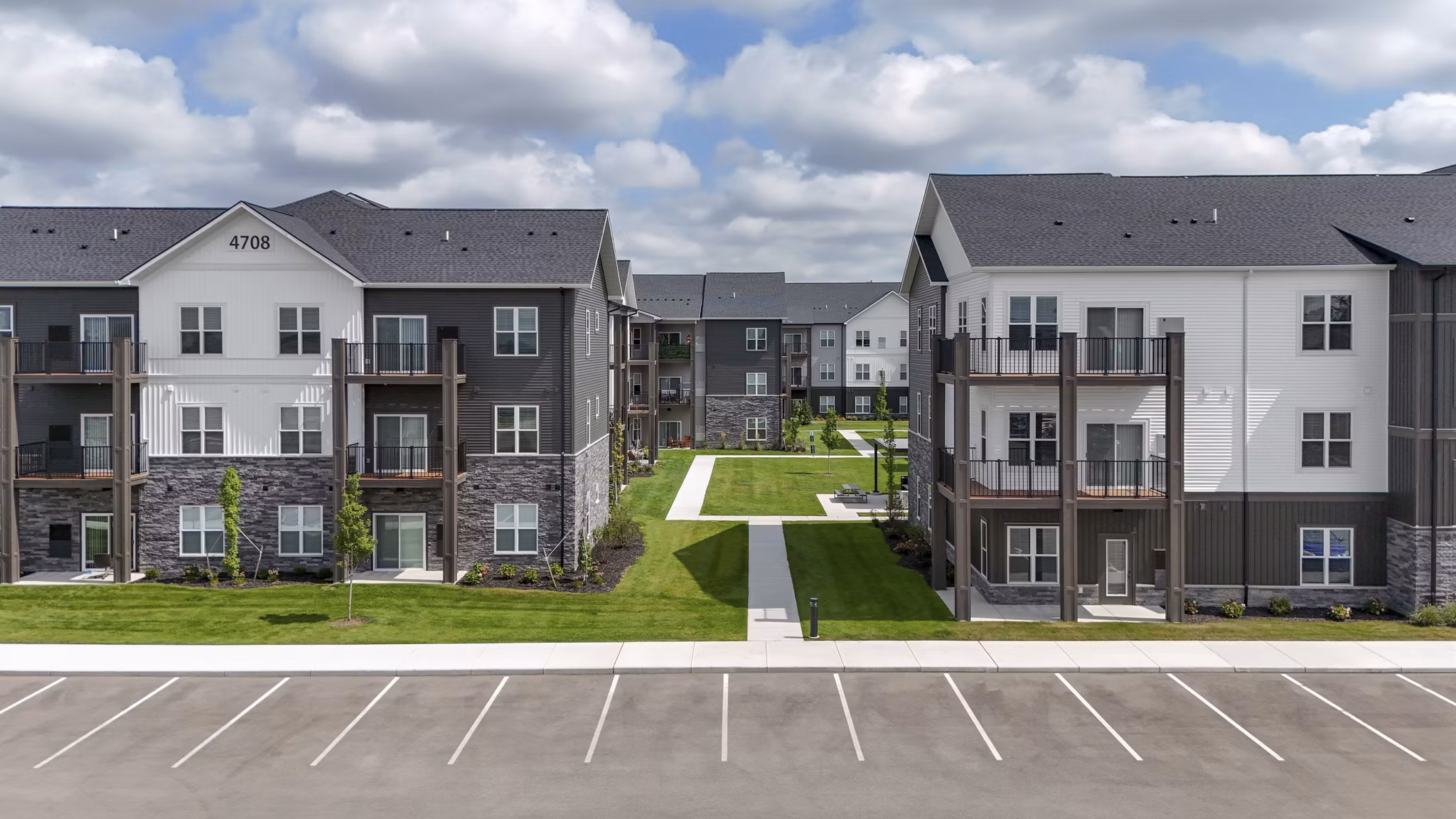 Property images of The Commons at Rivertown