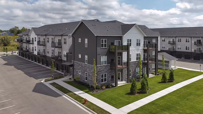 building/exterior at The Commons at Rivertown