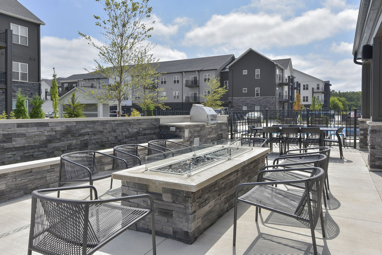 Grill area at The Commons At Rivertown (3 of 4)