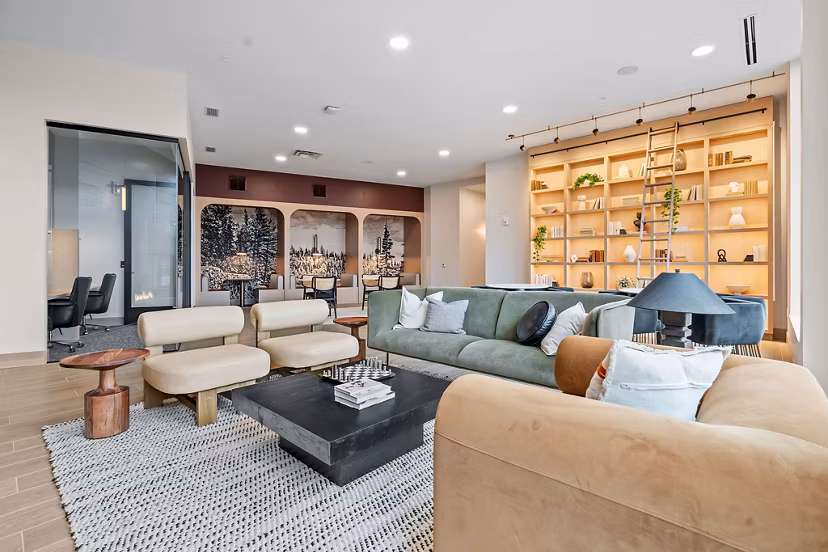 clubhouse at The Hallon I Apartments
