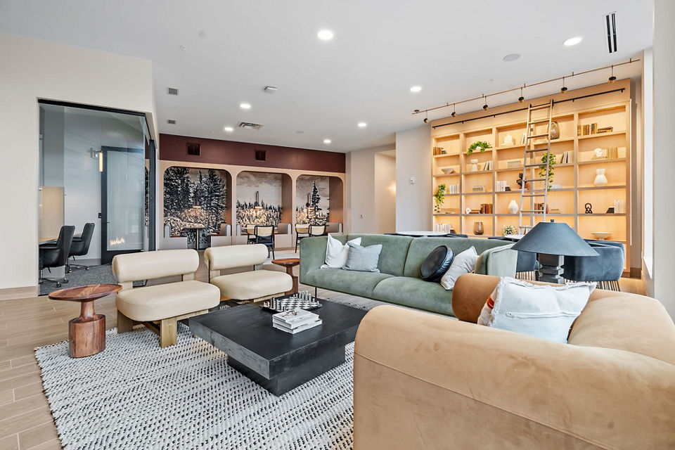 clubhouse at The Hallon I Apartments