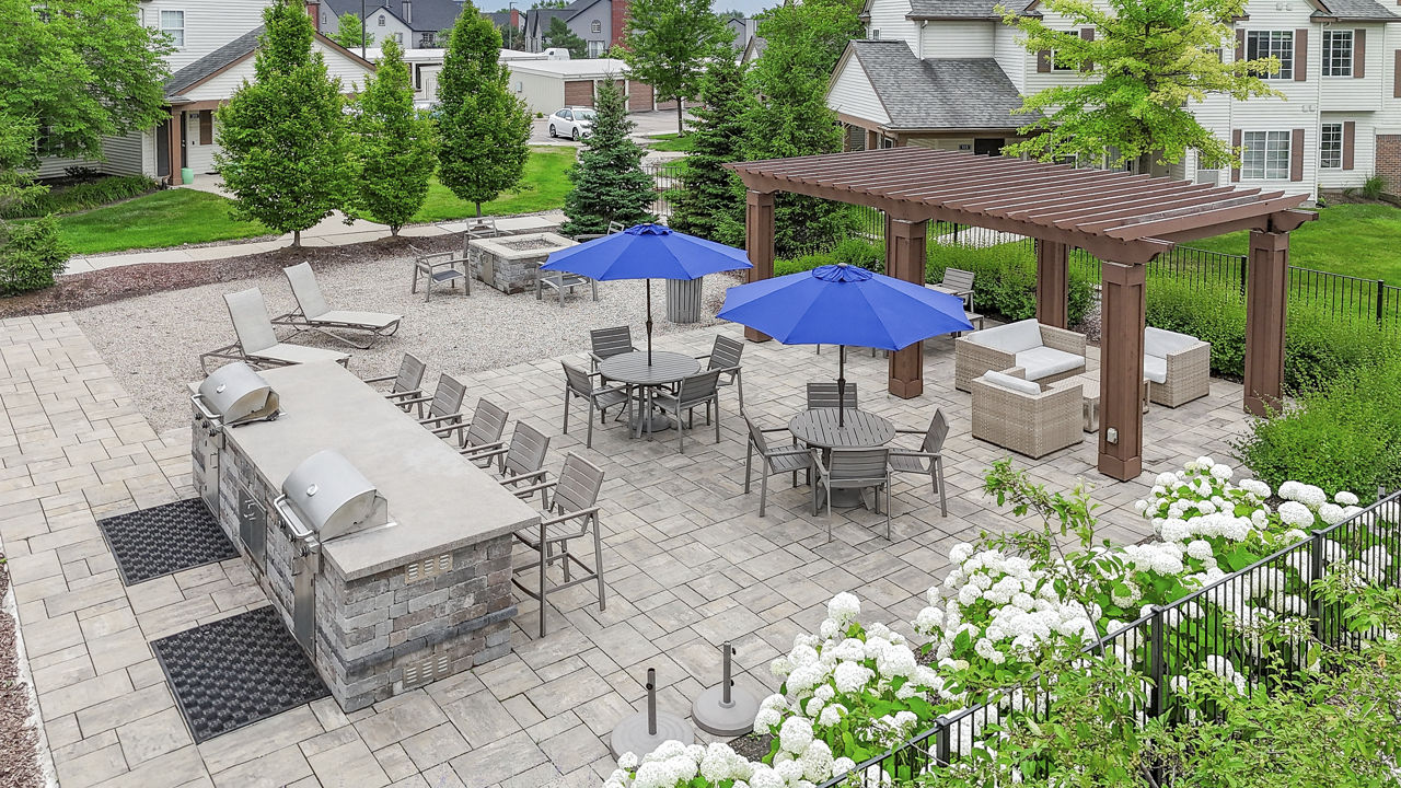 Grill area at The Villas At Main Street (2 of 2)