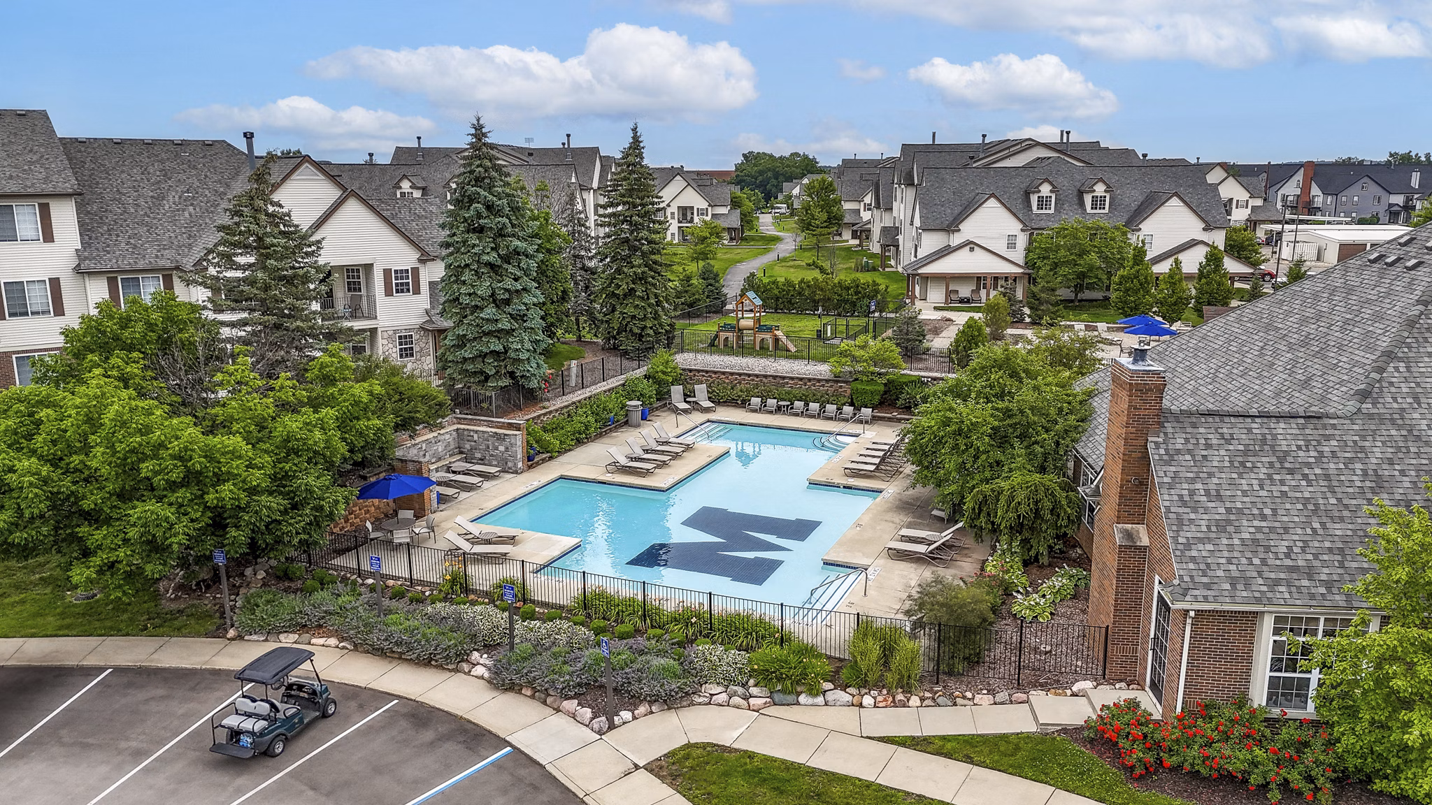 pool at The Villas at Main Street Apartments