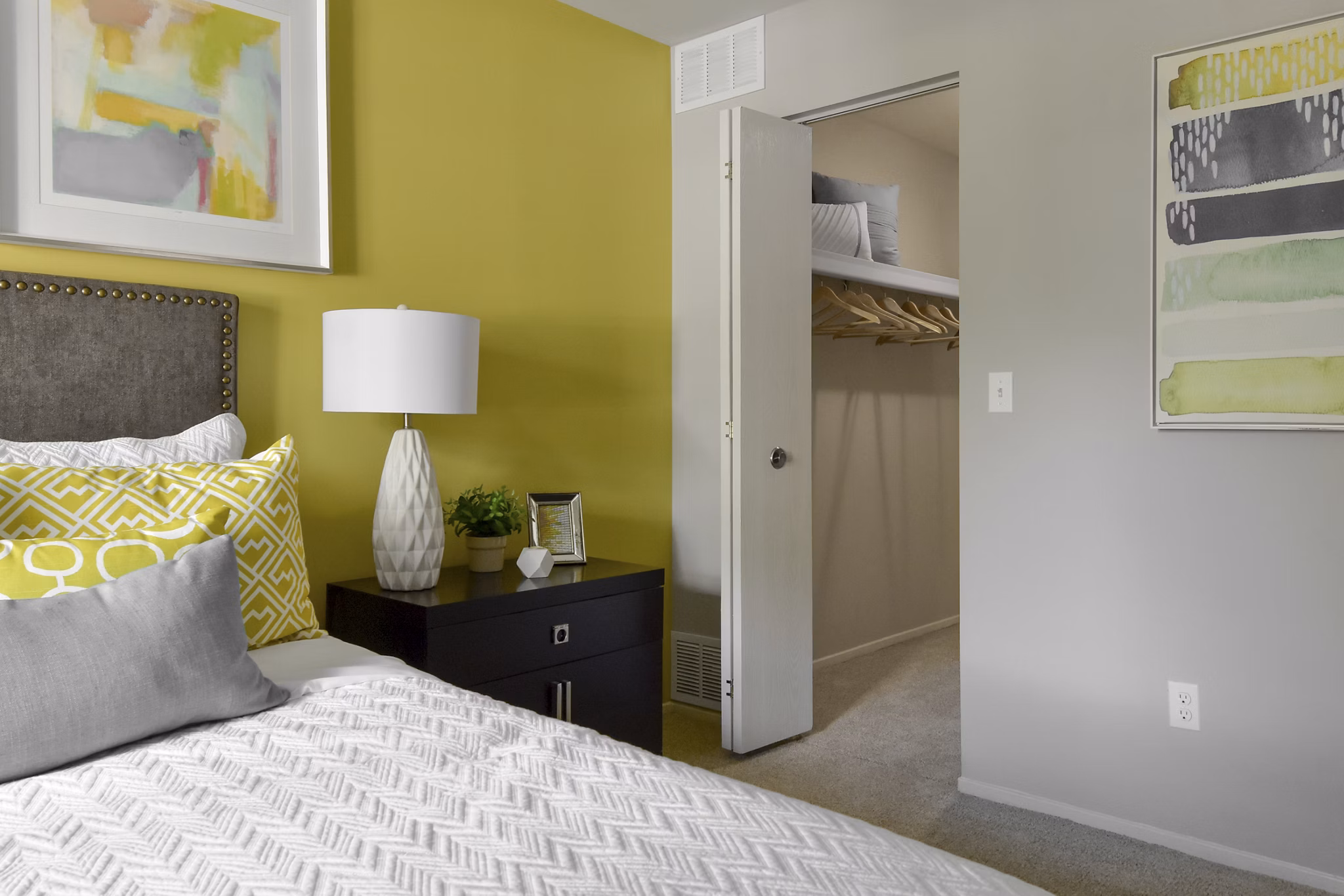 bedroom closet at Villas at Northstar Apartments