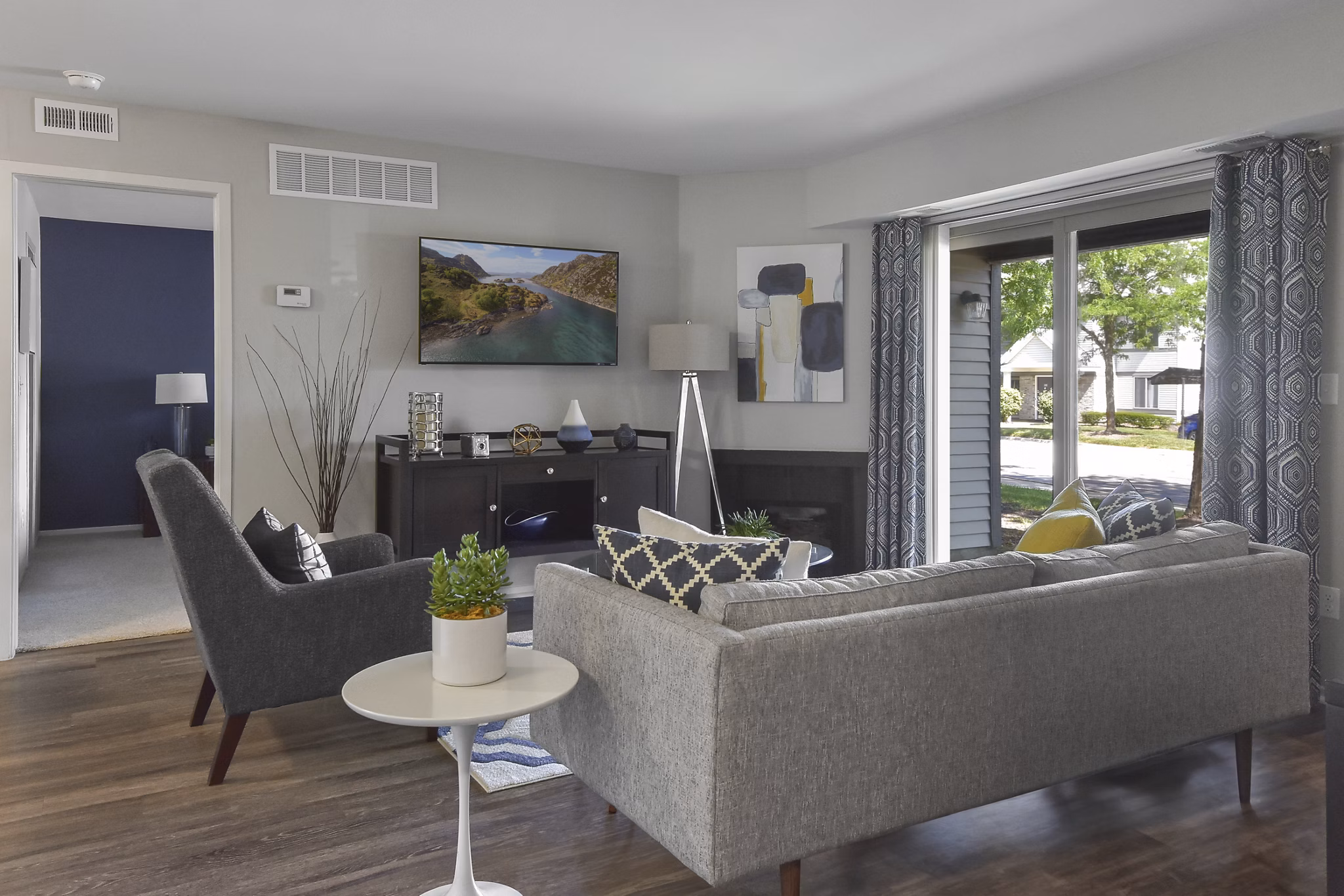 living room at Villas at Northstar Apartment