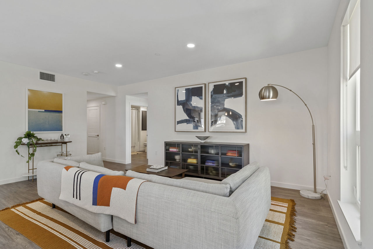 Launch Apartments 17 of 20
