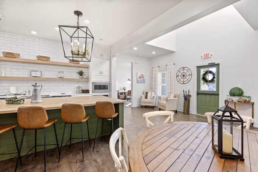 clubhouse at Hardy Springs Apartments