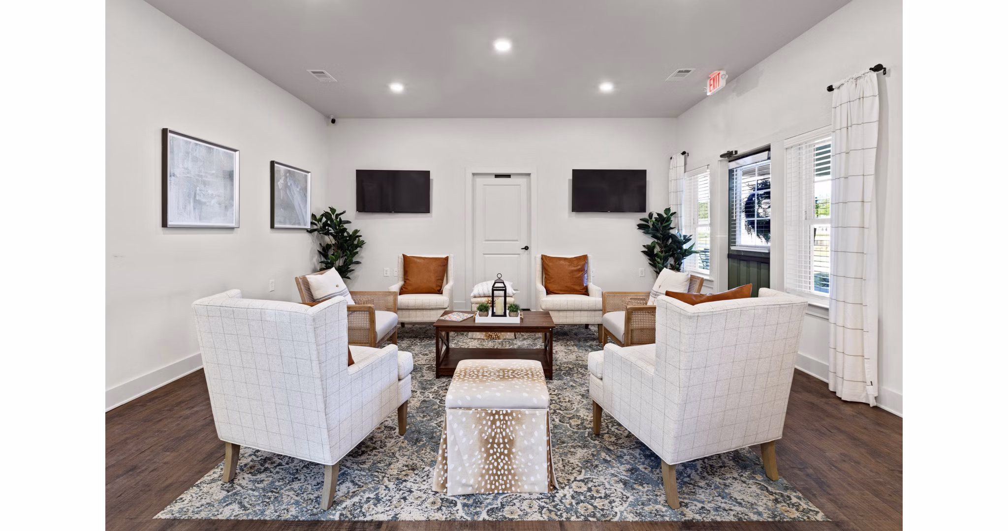 clubhouse at Hardy Springs Apartments