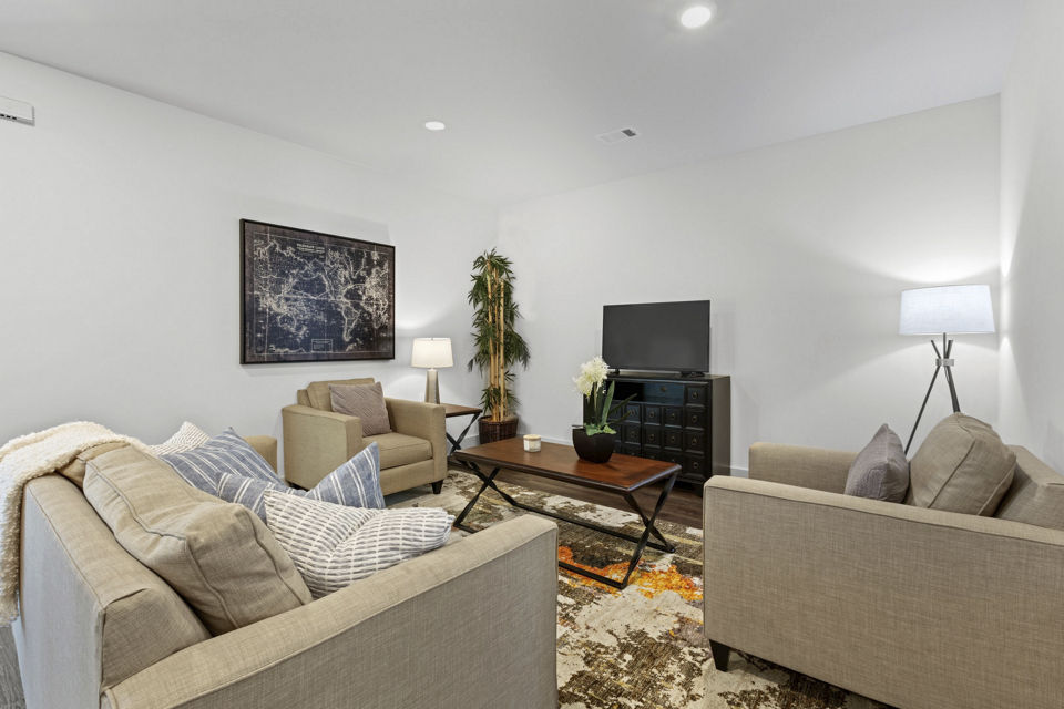 living room at Hardy Springs Apartments