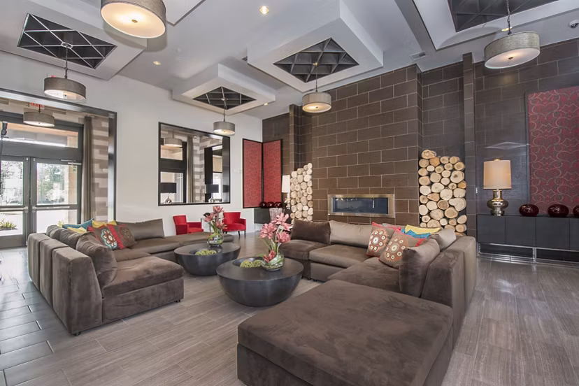 clubhouse at Ten Pines at Summerwood Apartments 
