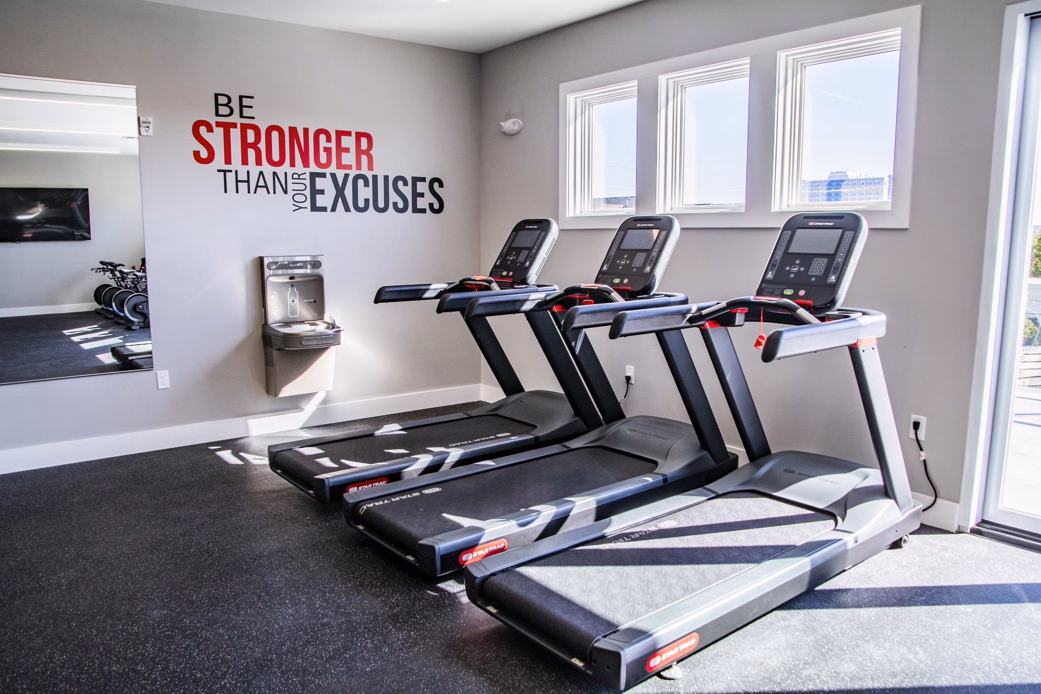fitness center at Ocean Gate Apartments 