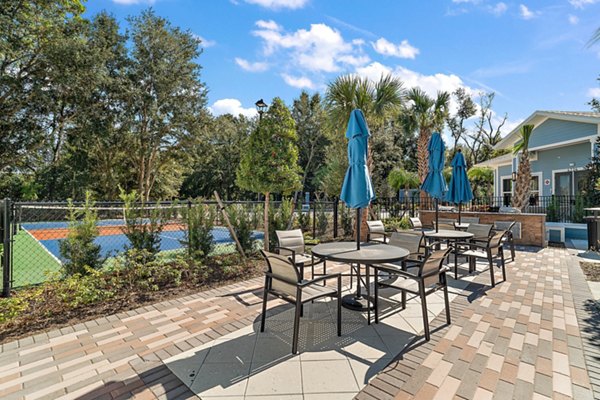 grill area at Solamar Wildwood Apartments