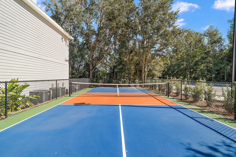 sport court at Solamar Wildwood Apartments