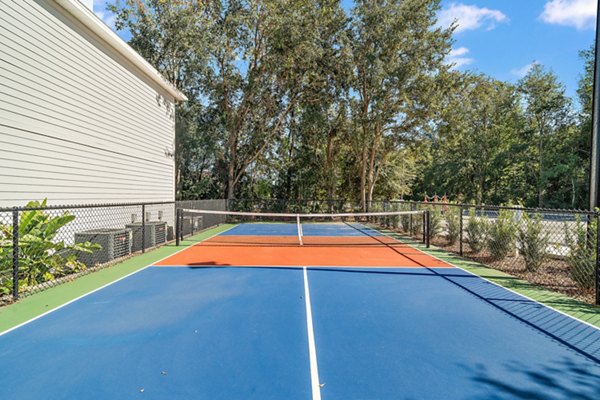 sport court at Solamar Wildwood Apartments