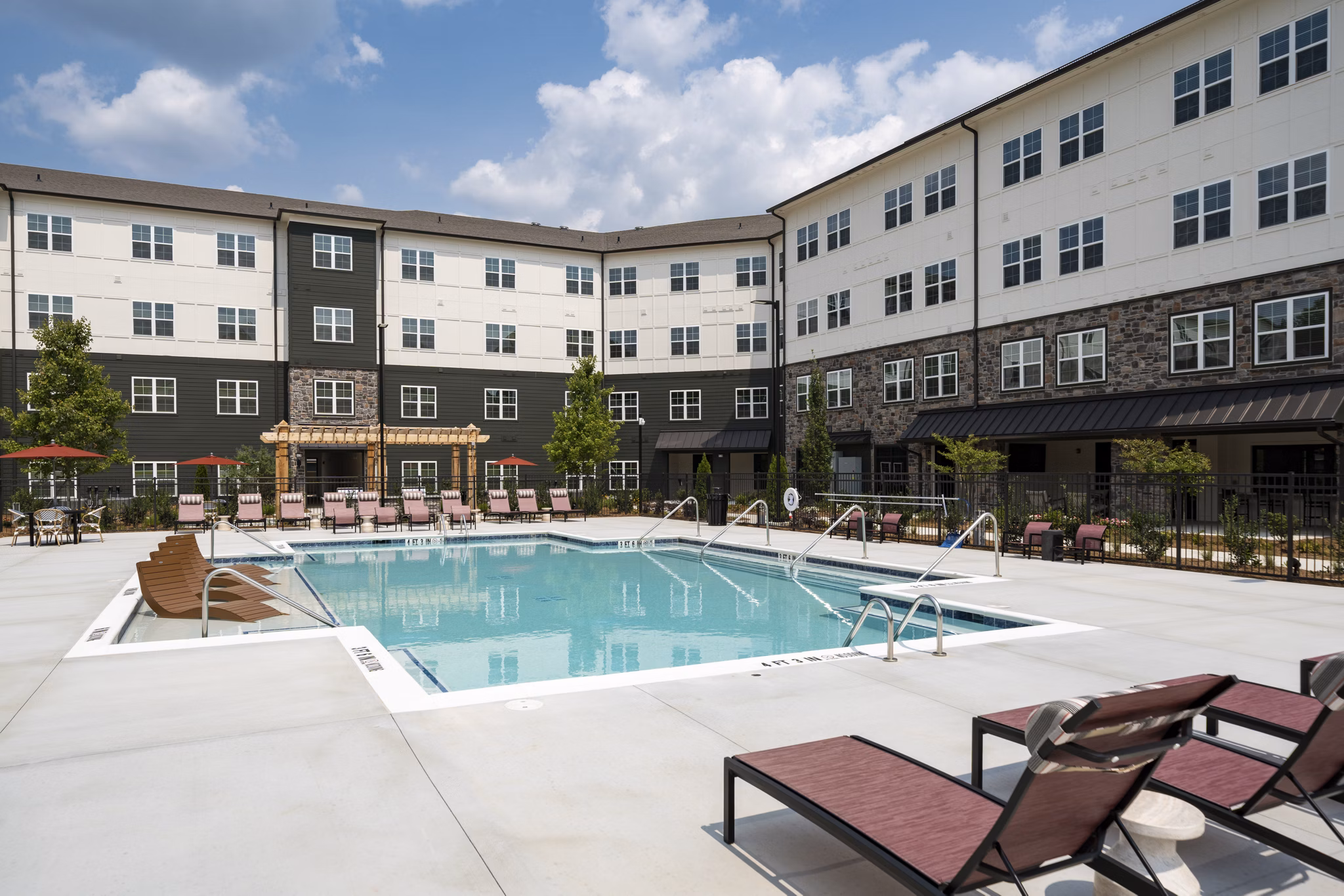 pool at Altera Union City Apartments