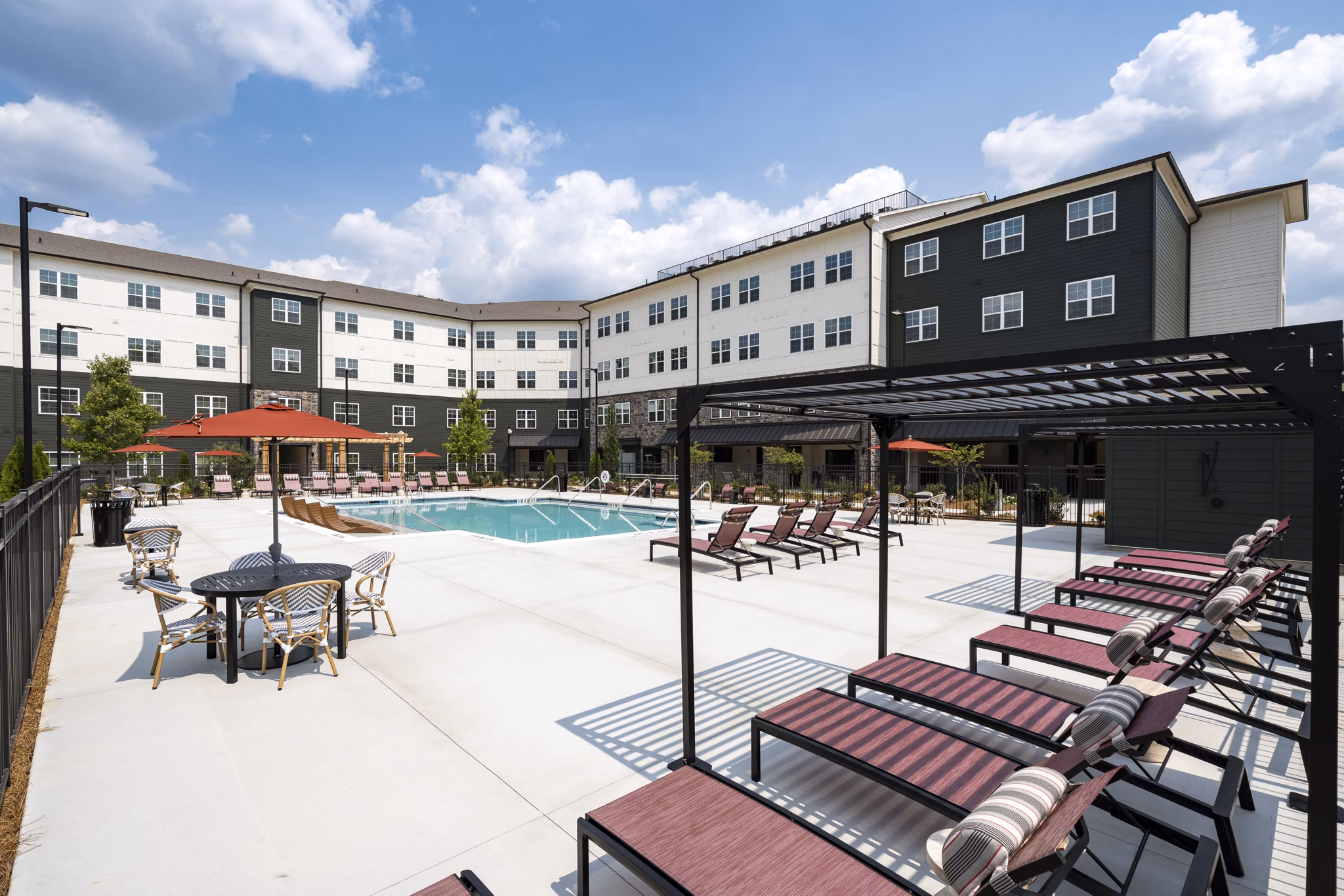 pool at Altera Union City Apartments