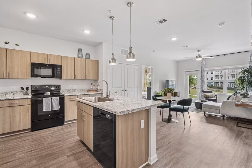kitchen at Mason Augusta Apartments