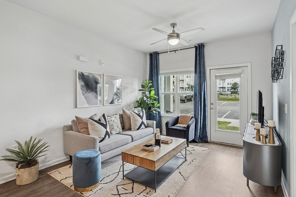 living room at Mason Augusta Apartments