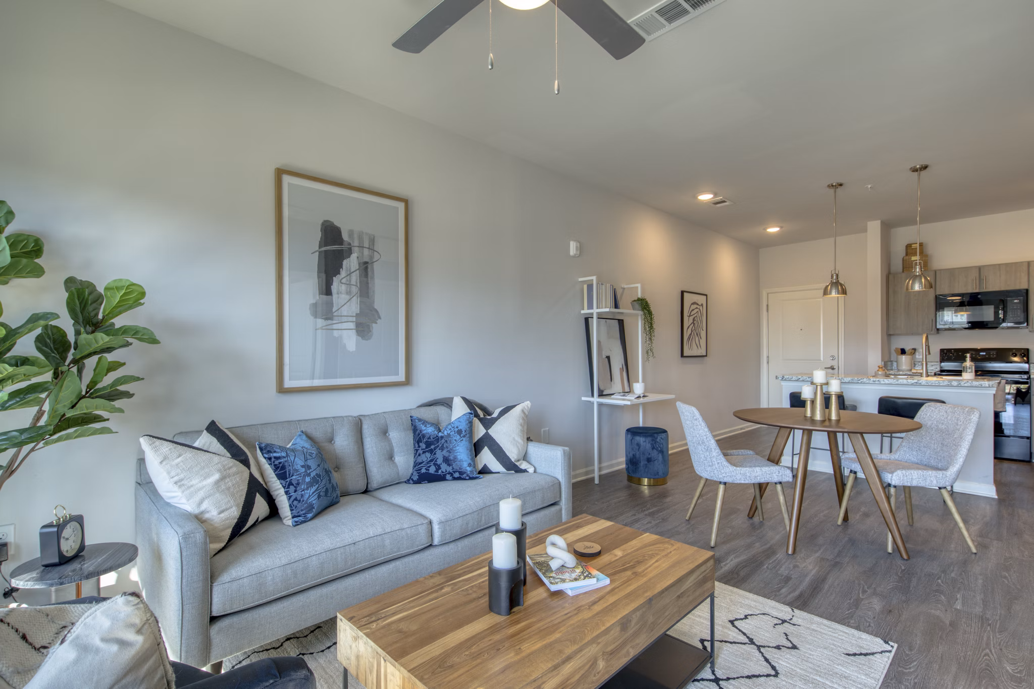 living room at Mason Augusta Apartments