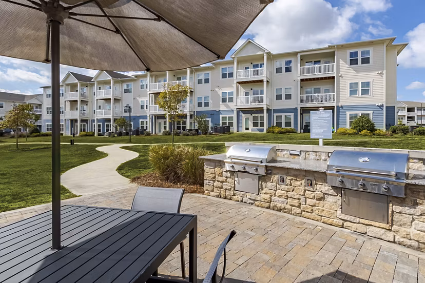 patio at Mason Augusta Apartments