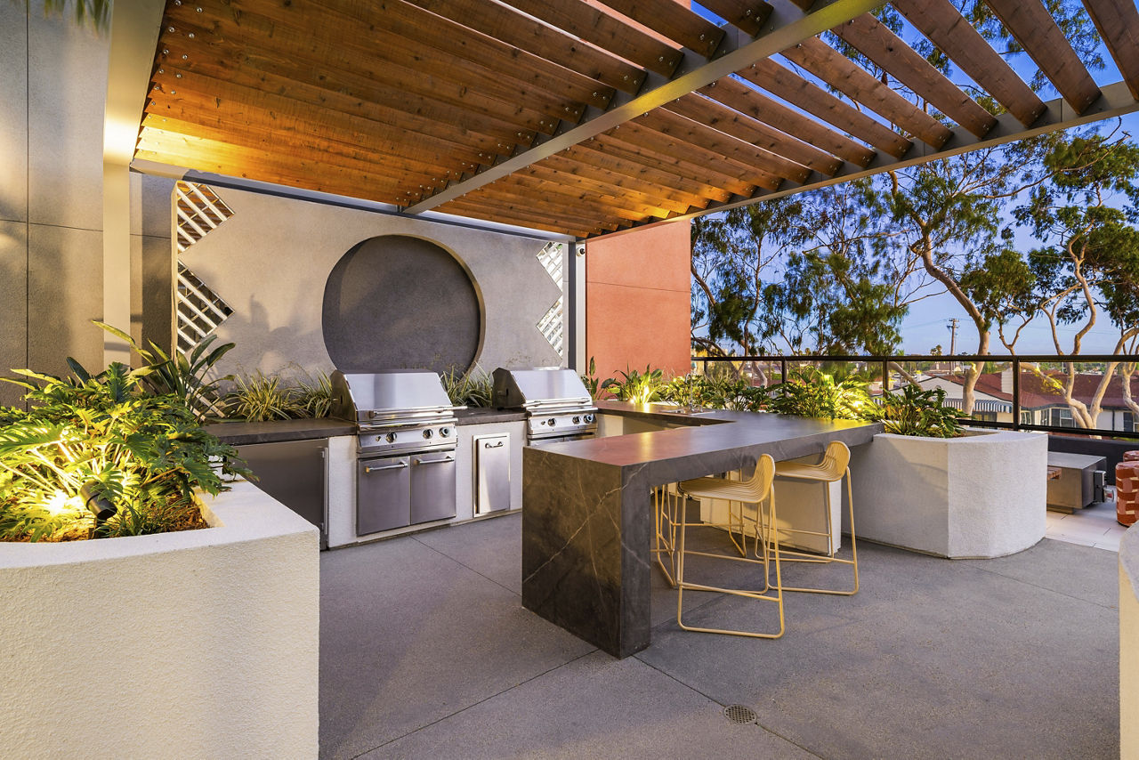 Grill area at Tenney North Park
