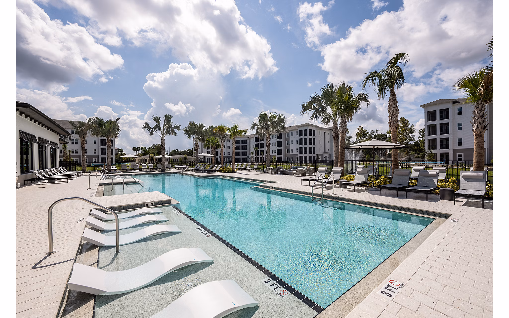 pool at Northhaven Apartments 