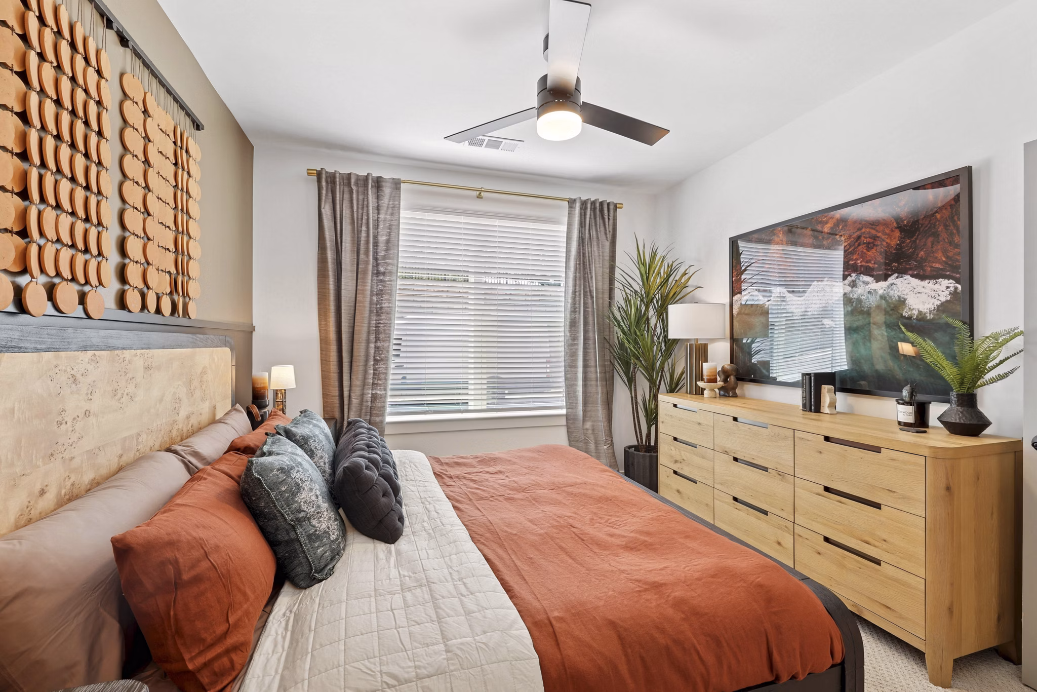 bedroom at Solis Peachtree Corners Apartments