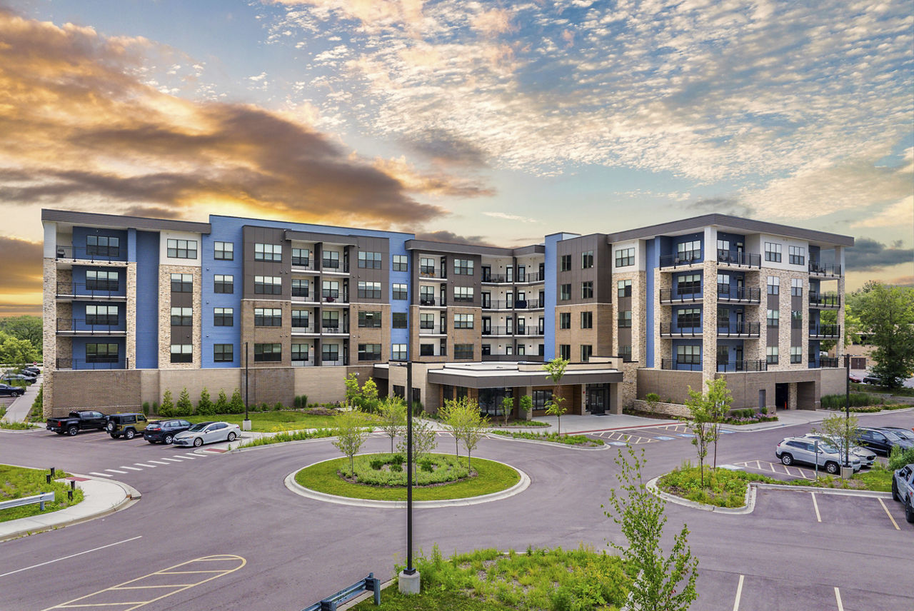 Mcdowell Point Naperville Il 2 of 12