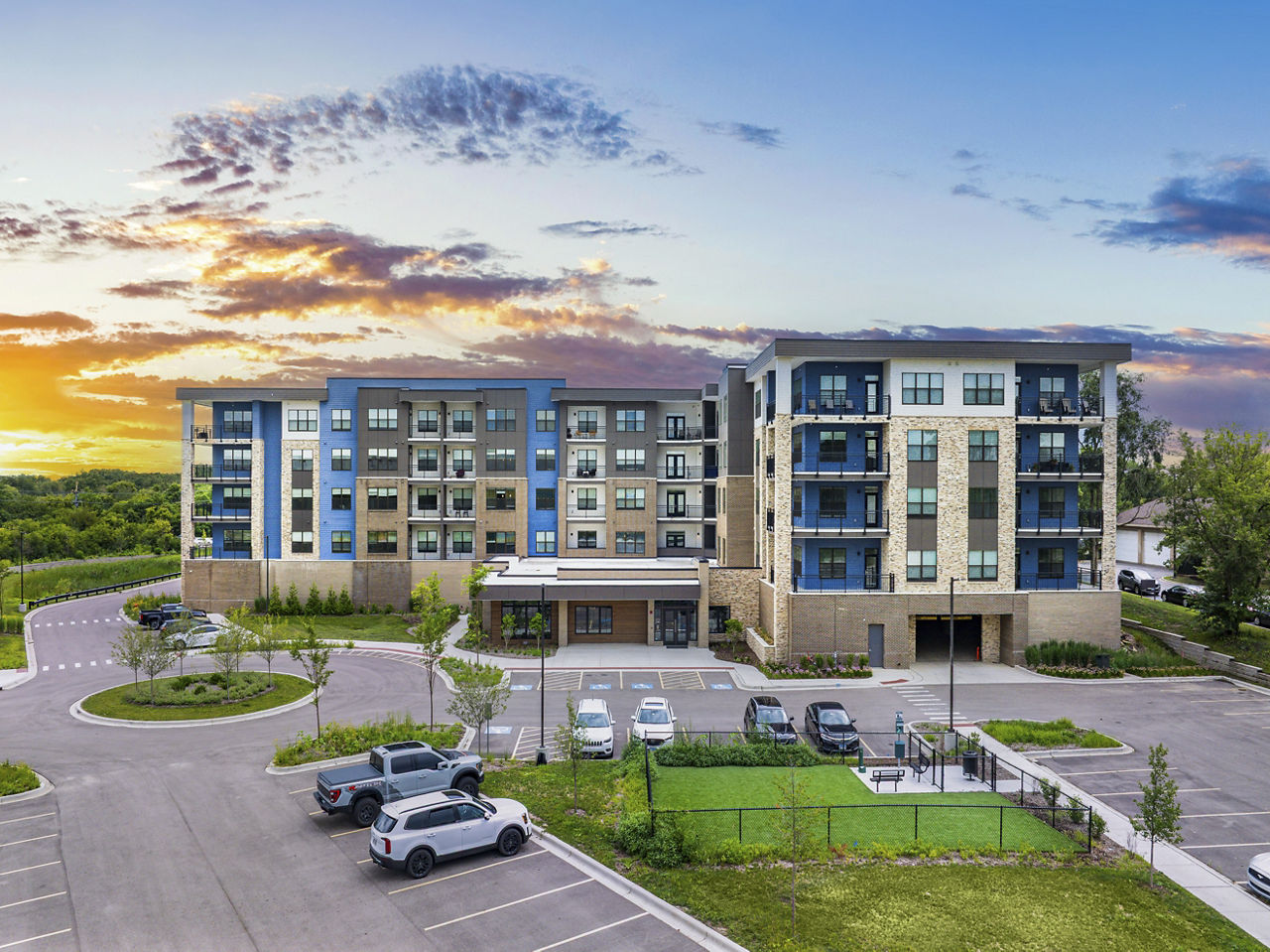 Mcdowell Point Naperville Il 3 of 12