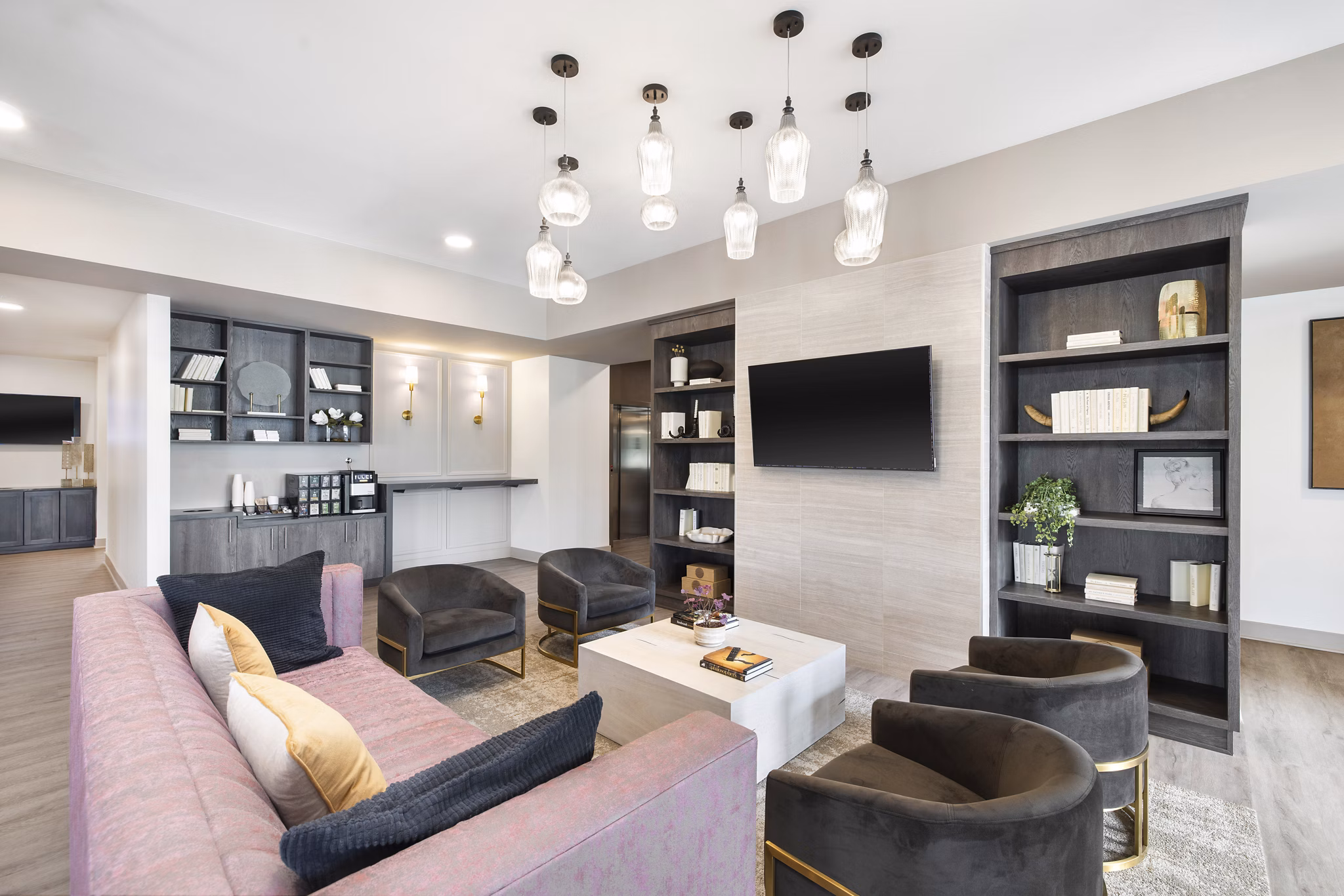 clubhouse at McDowell Point Apartments 