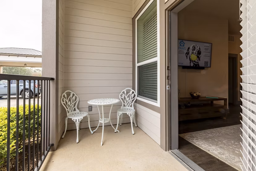 patio at Casella Apartments