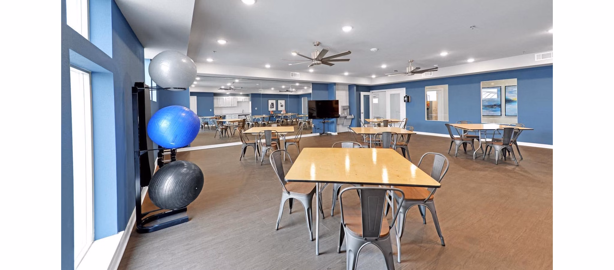 fitness center at The Preserve at Gateway Apartments