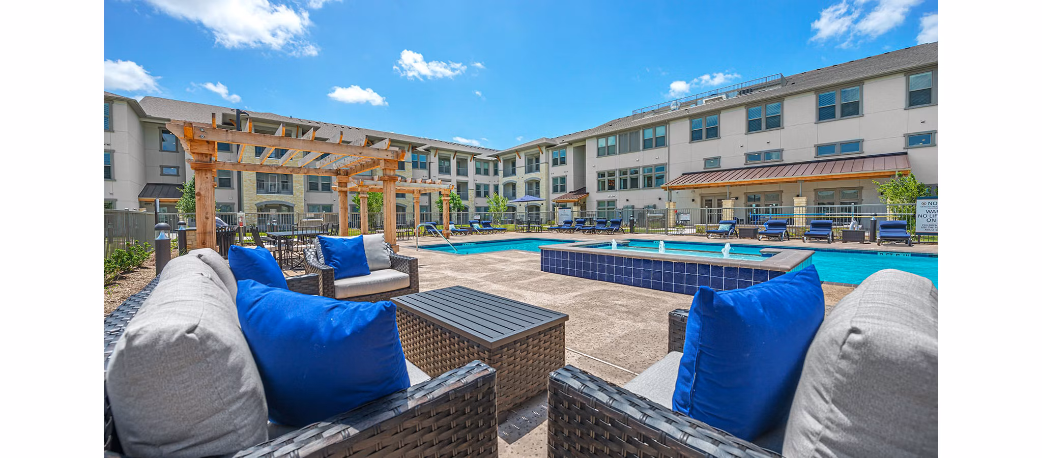 pool at The Preserve at Gateway Apartments