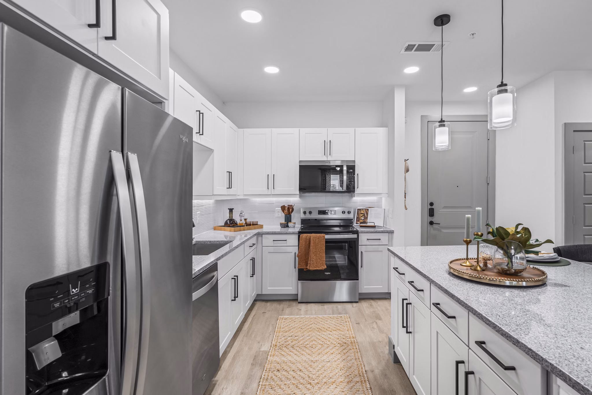 kitchen at Alpine Creekside Apartments Apartments