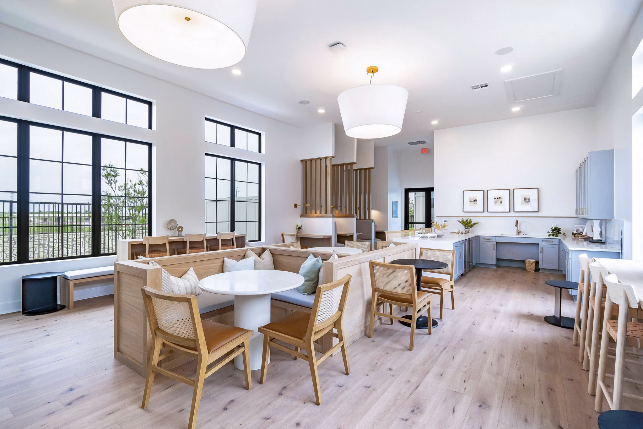 clubhouse at Citizen House Blue Bluff Apartments