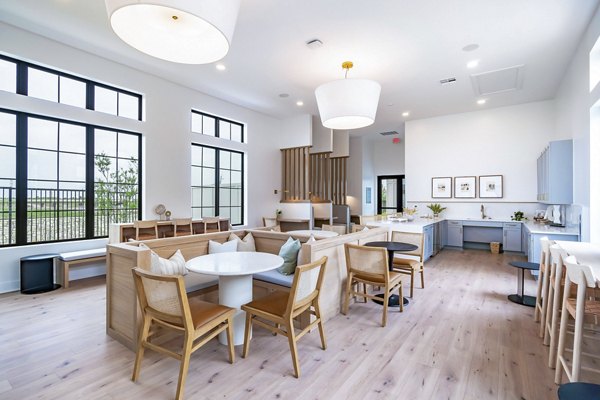 clubhouse at Citizen House Blue Bluff Apartments