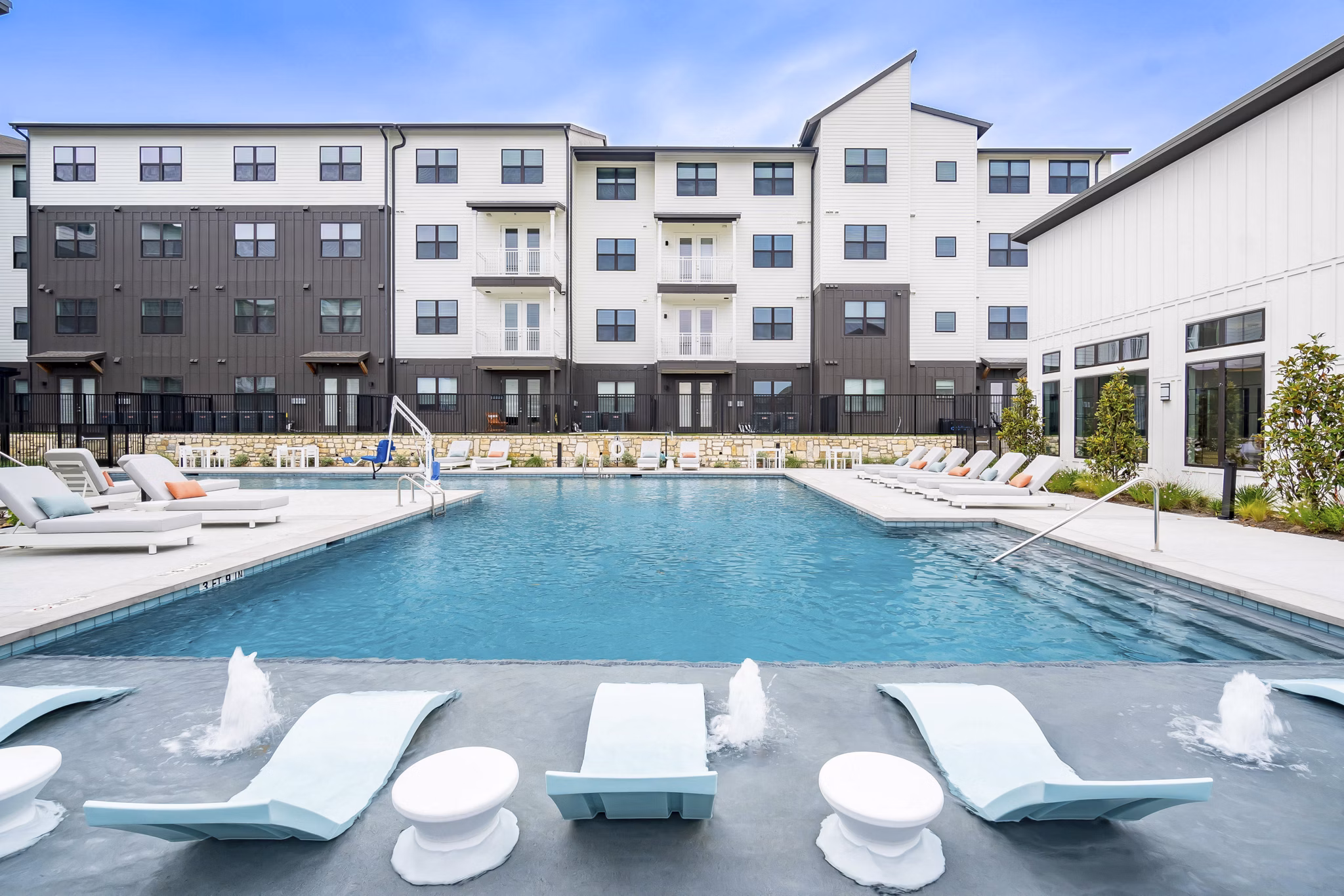 pool at Citizen House Blue Bluff Apartments